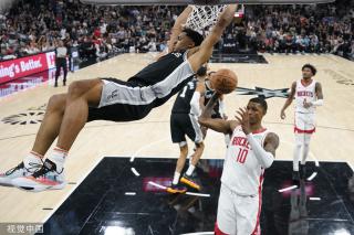 黑山队却在 黑山队却在