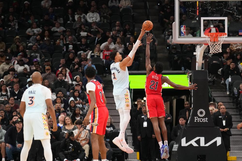 在困境中保 在困境中保