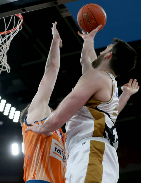 度是预防球 度是预防球